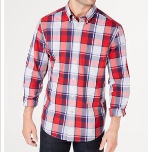 Men’s Tommy Hilfiger button down long sleeve shirt
